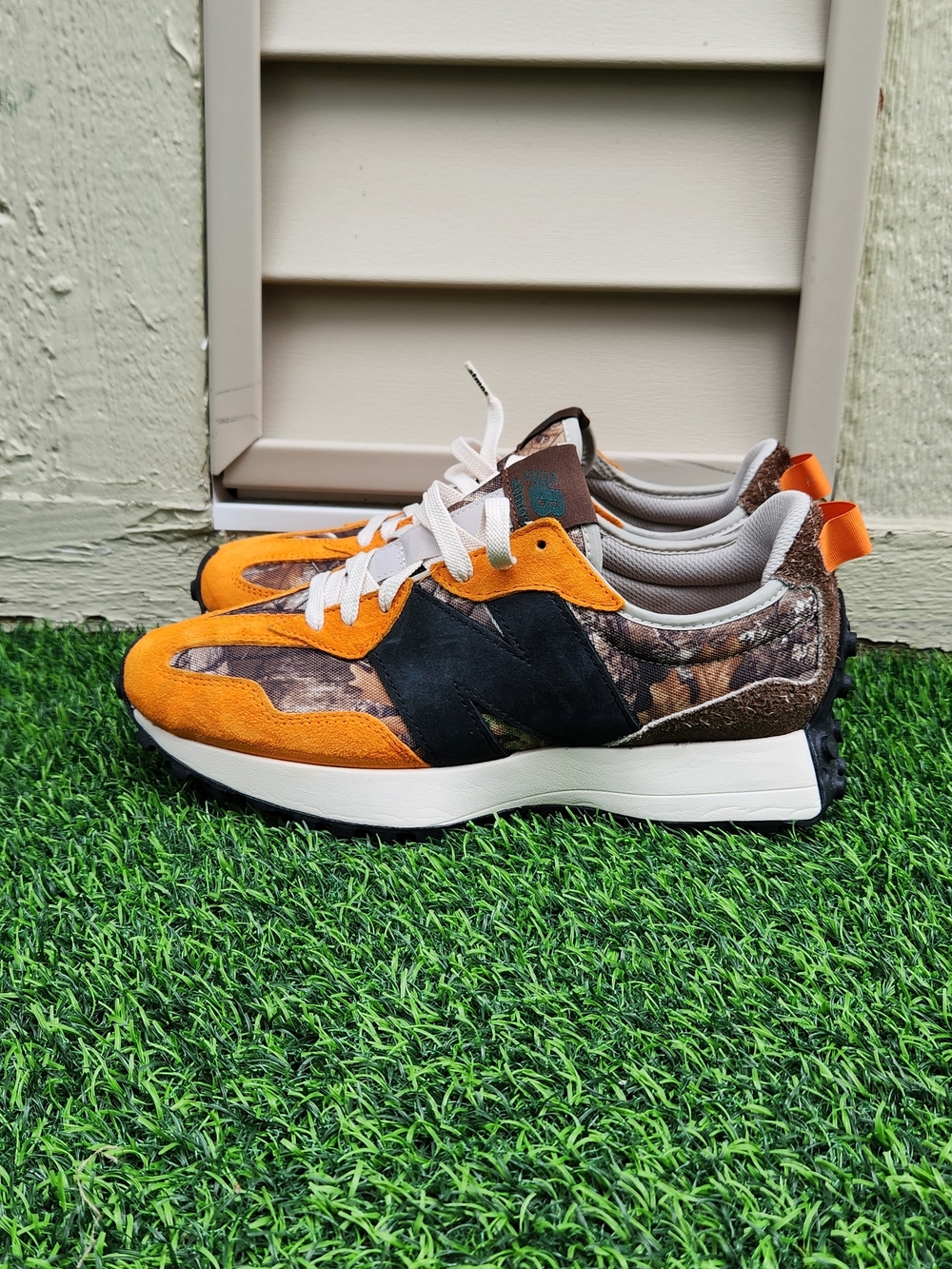New Balance 327 Atmos Realtree Men's Size 9 Orange Camo Suede Sneakers MS327ART - Picture 5 of 8